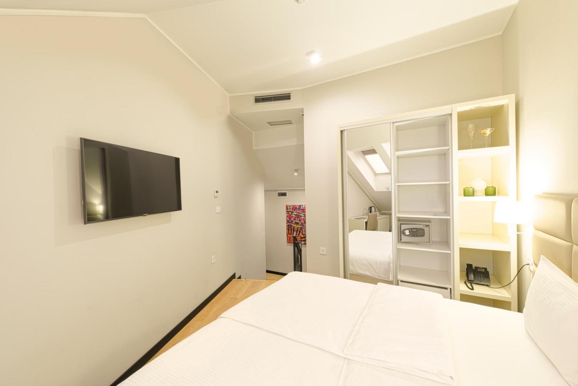 Lanterna Rooms City Center Novi Sad Exterior foto